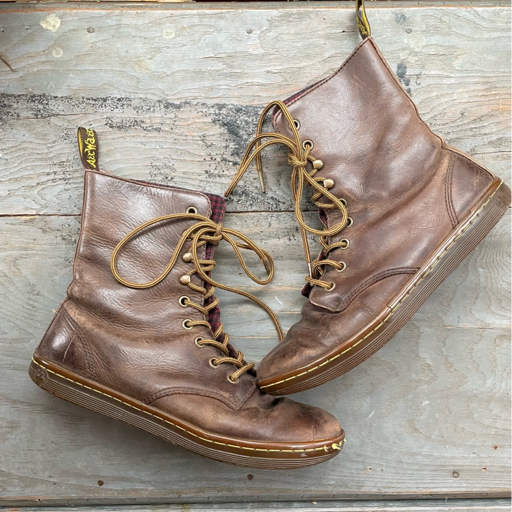 Dr Martens Tehani brown leather boots | size US 8